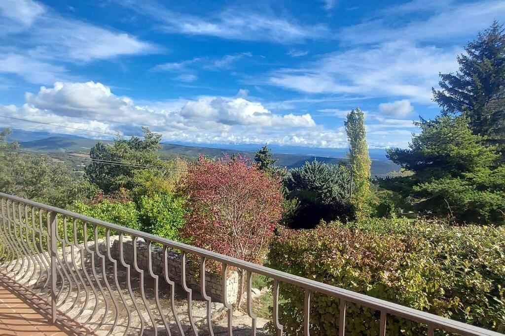 Villa Maison De Campagne 04 Vacheres Luberon 3 Chambres 8 Personnes Eksteriør bilde